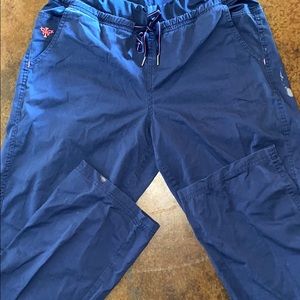 Women’s med couture scrub pants